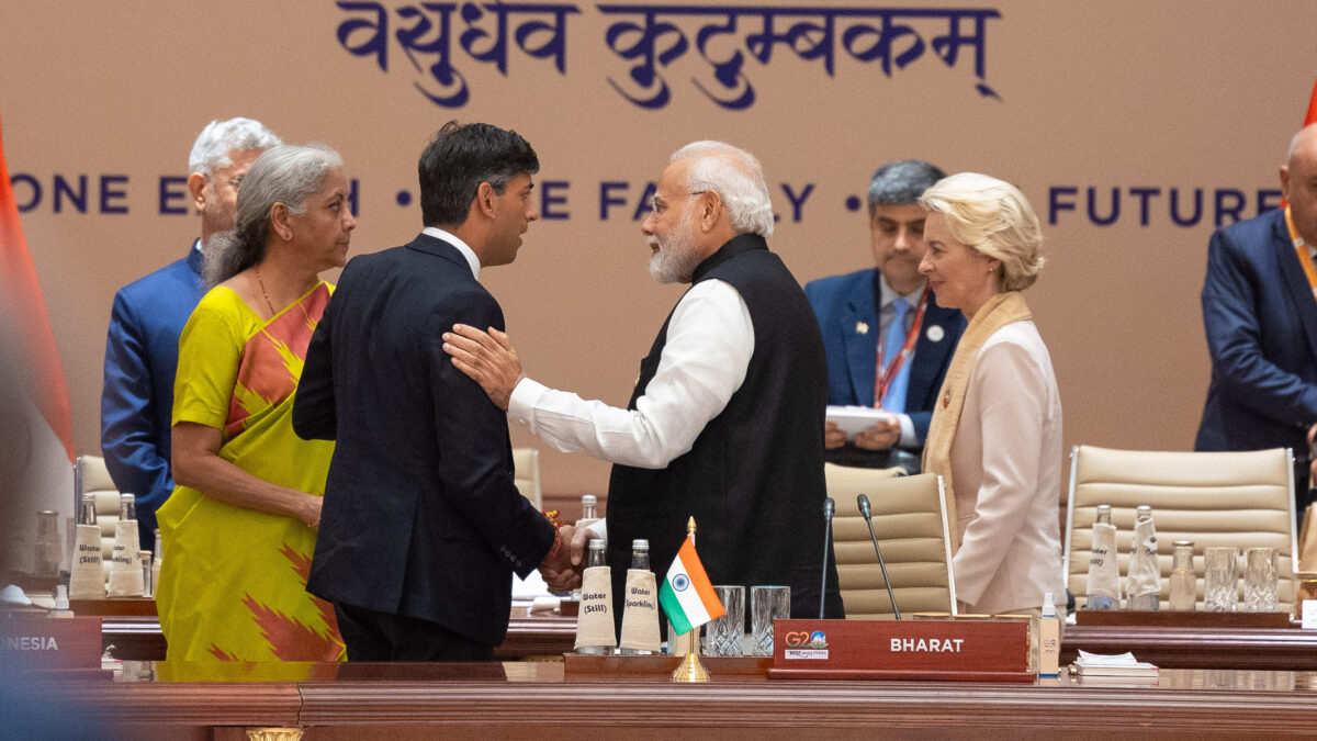 Prime Minister Rishi Sunak speaks to Prime Minister Modi during the last session of the G20